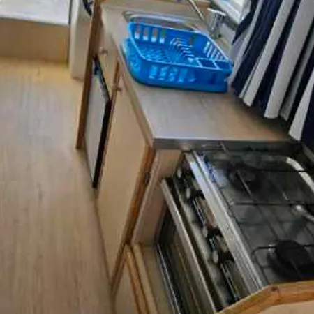 Botel Bateau à Quai Avec Kitchenette - 4 Pers. - Api-1-46-29 Colombiers (Herault)